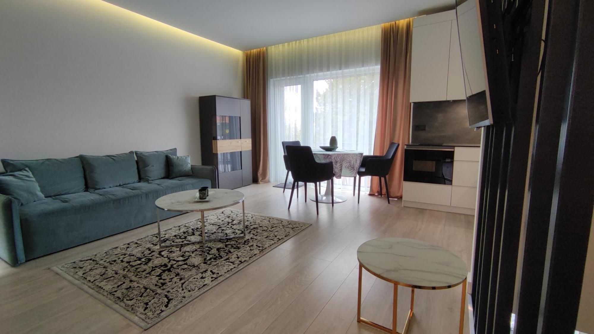 New J&R Apartment Near Girstutis, Free Private Parking & Self Check-In Kaunas Esterno foto