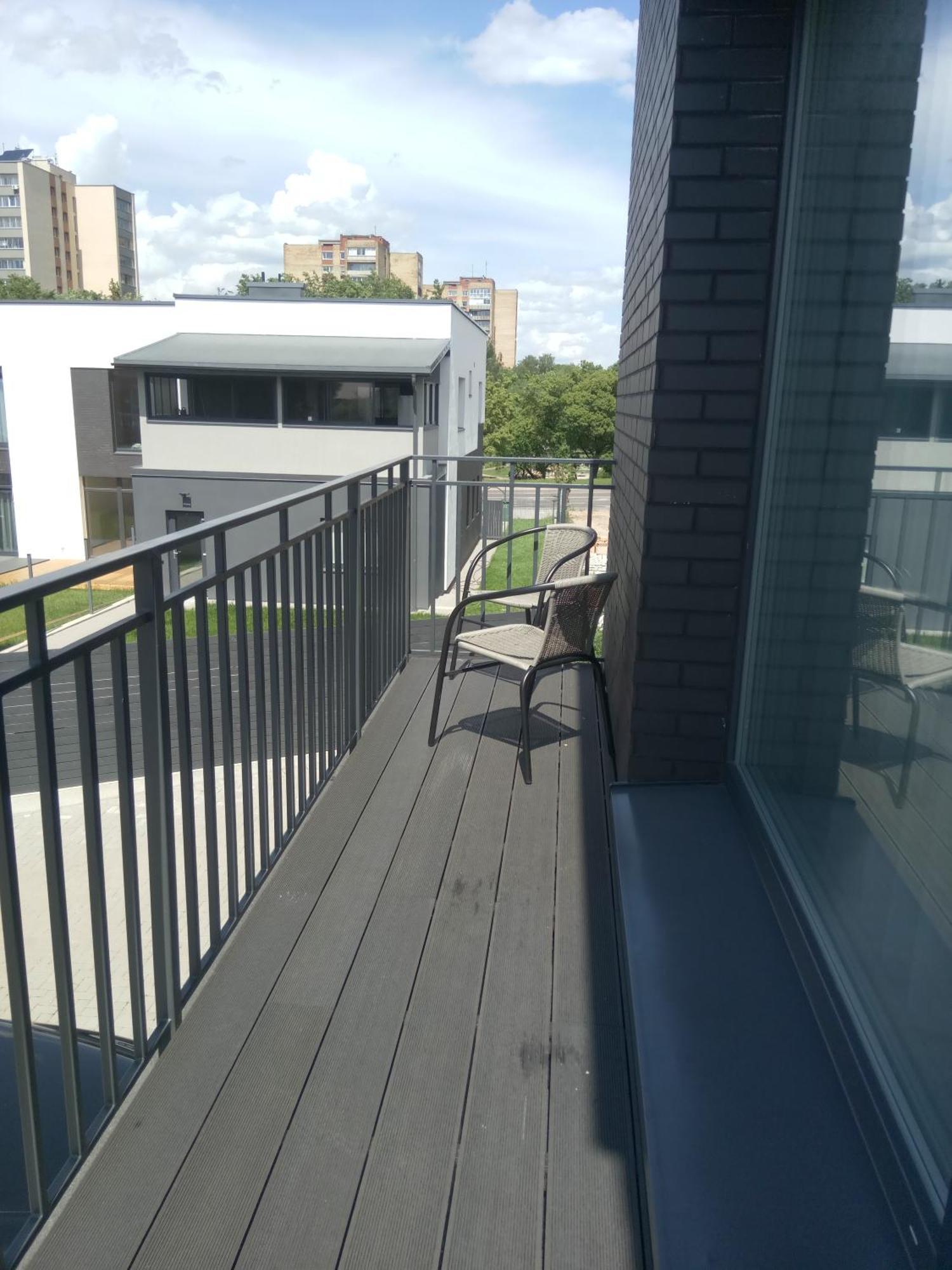 New J&R Apartment Near Girstutis, Free Private Parking & Self Check-In Kaunas Esterno foto