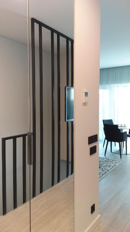 New J&R Apartment Near Girstutis, Free Private Parking & Self Check-In Kaunas Esterno foto