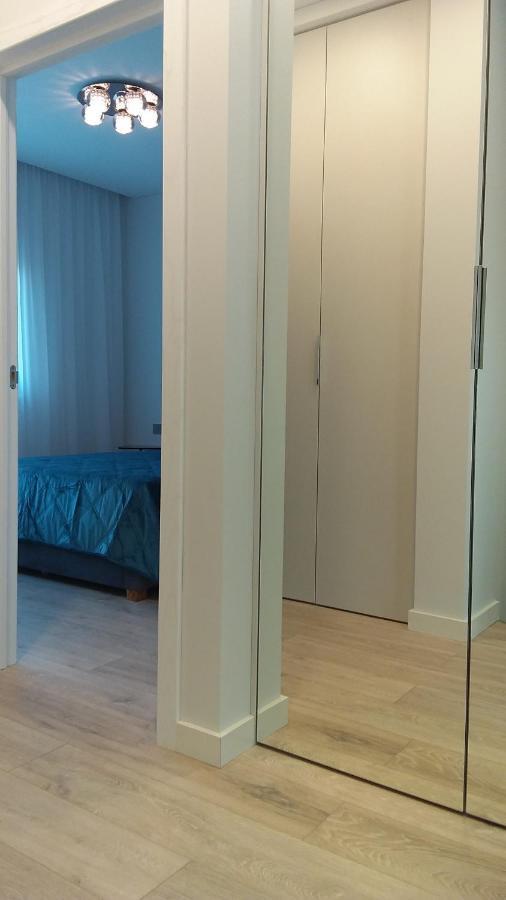 New J&R Apartment Near Girstutis, Free Private Parking & Self Check-In Kaunas Esterno foto